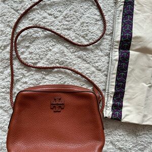 Tory Burch Taylor Camera Crossbody Bag